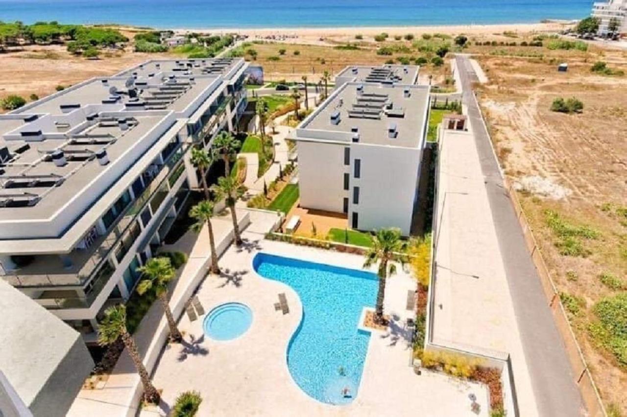 Apartamentos Cavalo Preto Beach Resort Quarteira Luaran gambar